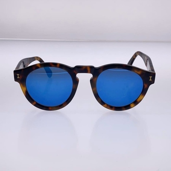Illesteva Accessories - Illesteva Tortoise Shell Sunglasses with Blue Lenses